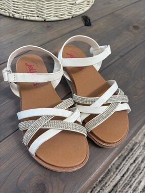Girls size 13 Jellypop White Strappy Sandals with Rhinestone Detail
